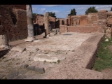 06983 ostia - regio i - forum - porticus - ostseite - ri norden - ri portico est e ovest di pio ix and loggias (i,v,2 - i,vi,1) - 09-2022.jpg